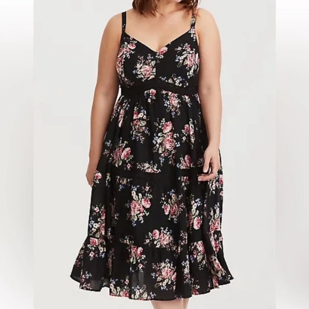 Torrid EUC Black Floral Challis MIDI Dress with Lace Crochet insets - Picture 1 of 7
